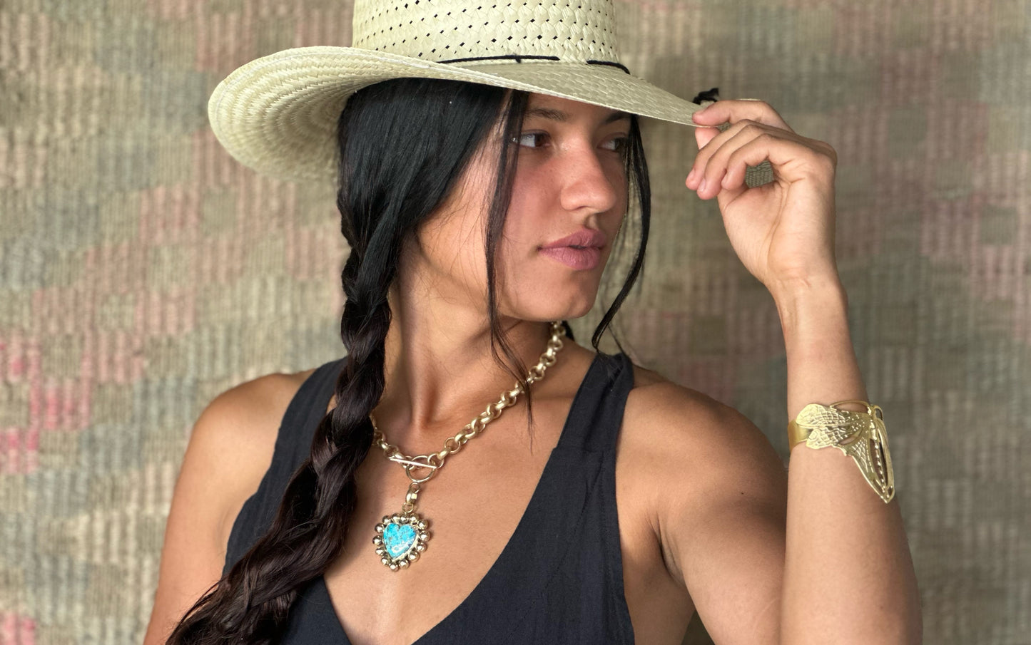 Bold Heart Chain Necklace