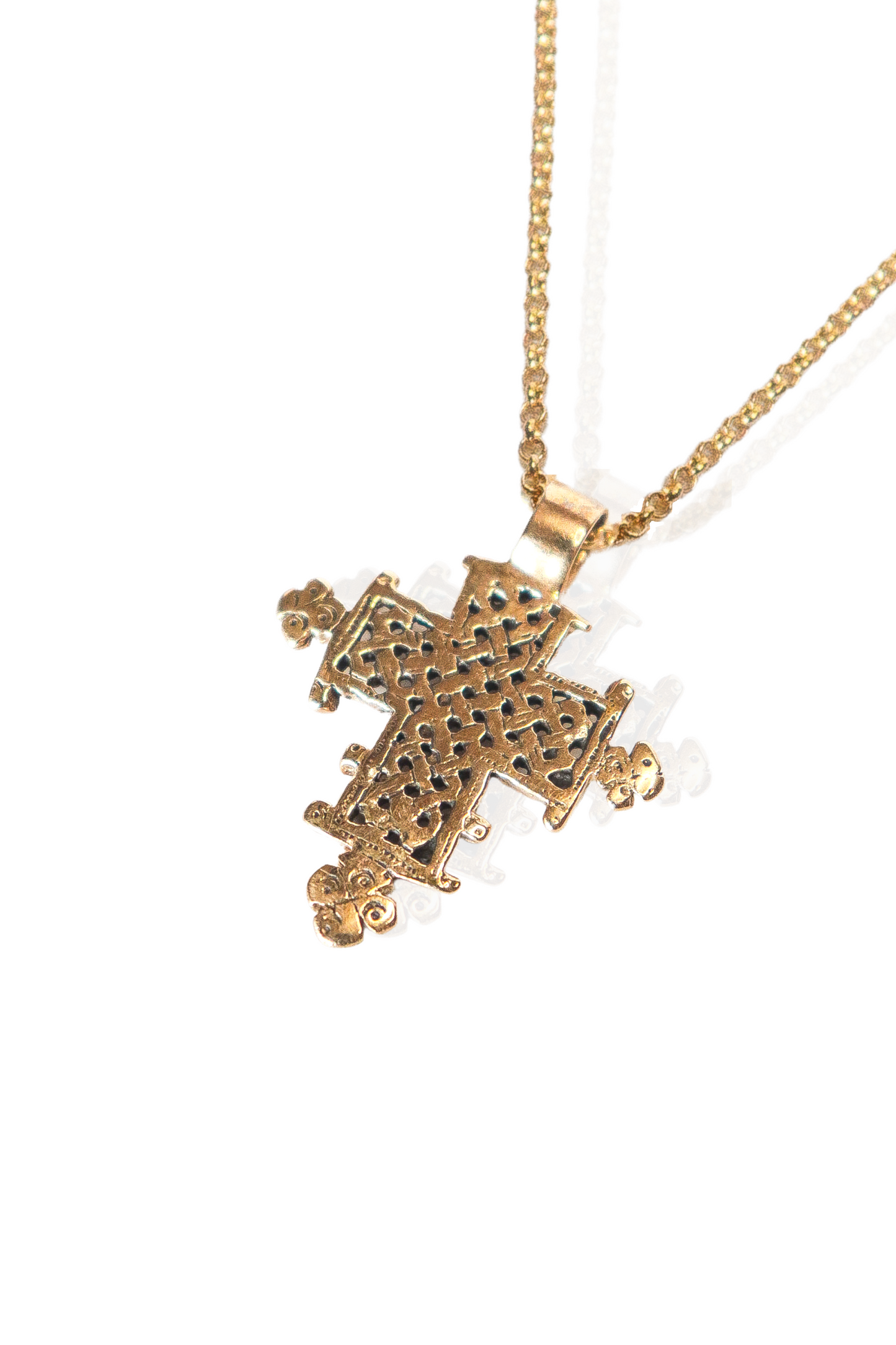 Bronze pendant with latticework on classic or satellite gold chain