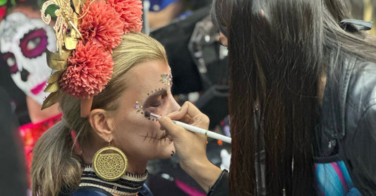 Honoring our Heritage during the Holidays: Dia de los Muertos