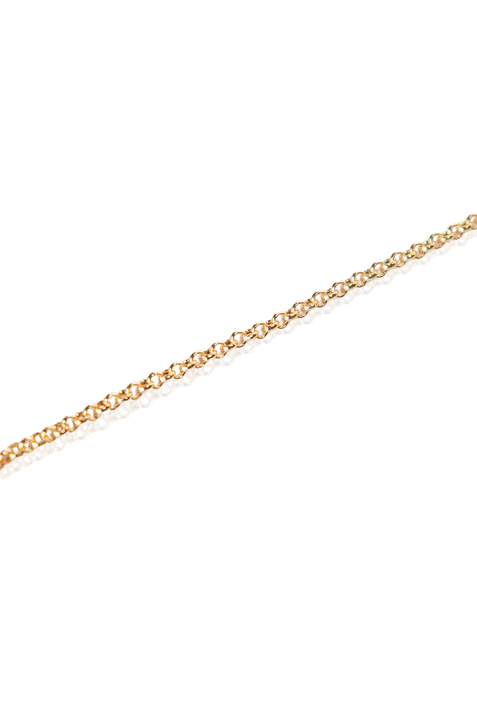 Close-up of gold-plated classic chain