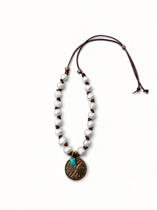 Spirit Mesa Pearl Leather Necklace